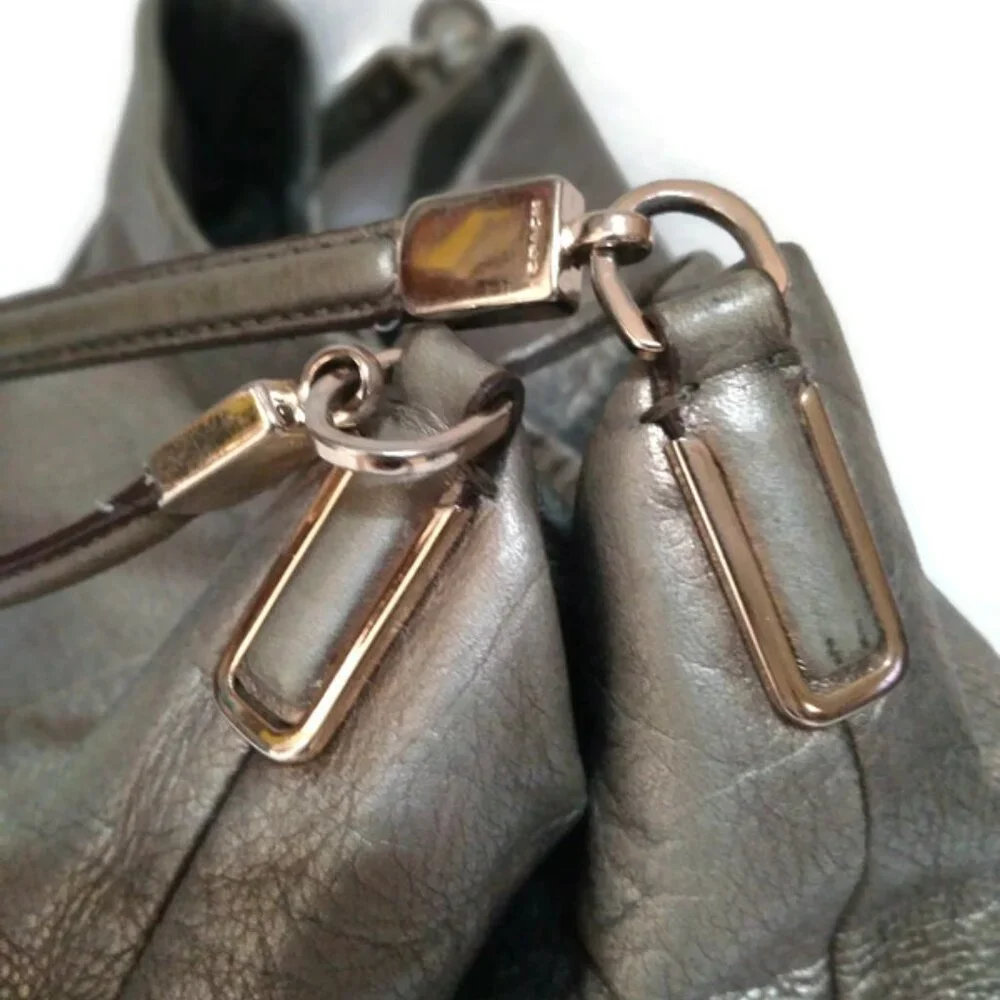Vintage Coach Leather Handbag - Picture 5 of 12